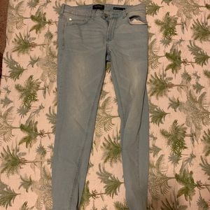 men’s pacsun lightwash jeans